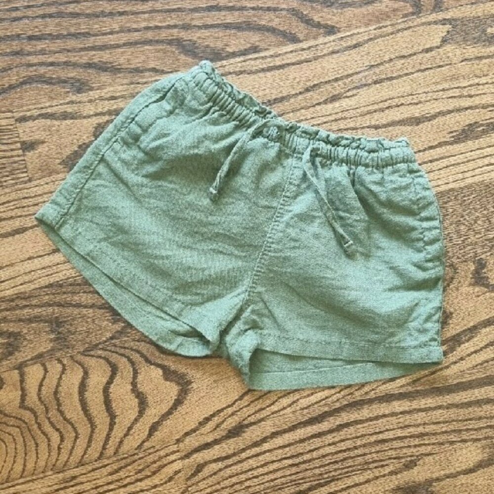 Old Navy Green Shorts
